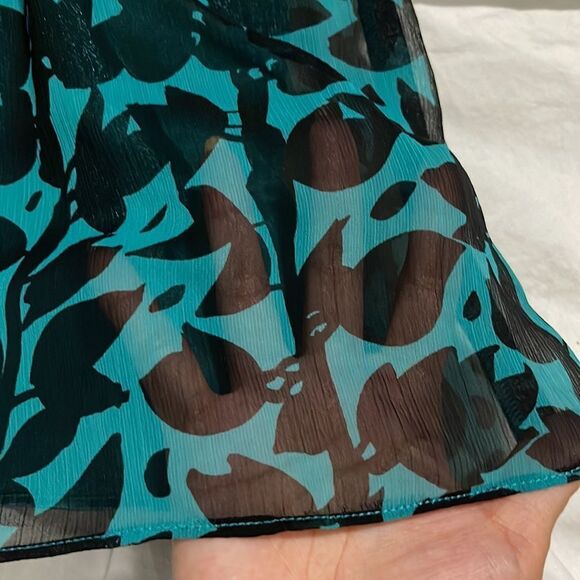 NWT- Essentials by A.B.S. - 10 - Picture 6 of 10